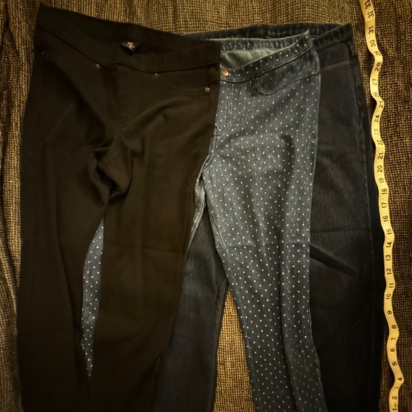 Hue Leggings in Black, Navy, Blue Dots, Olive Green and Black Corduroy, Size M. - Picture 6 of 16